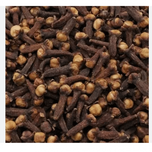 Natural land  Raw Organic Whole Cloves laung 20 gm.