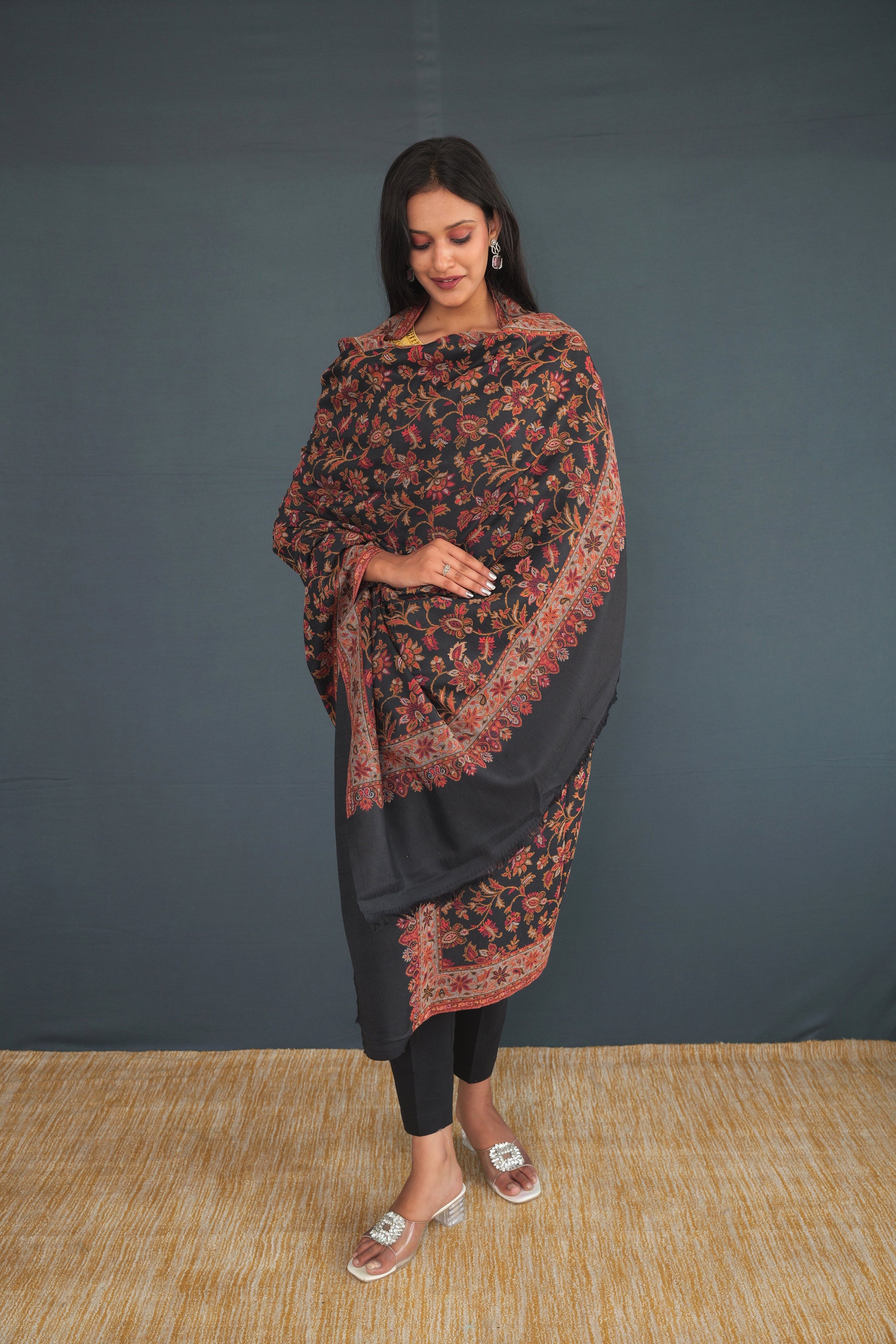 Handwoven Black Khadi Silk Stole | Traditional Kashmiri Floral Design Dupatta